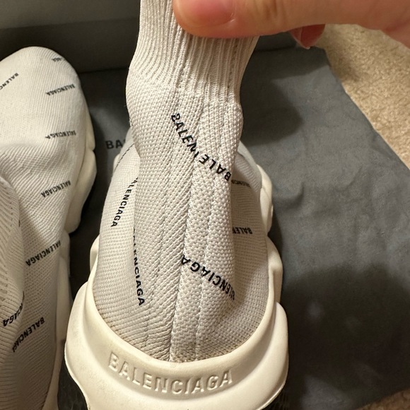 Used, size 6. Come only dust bag, no box - Picture 8 of 8